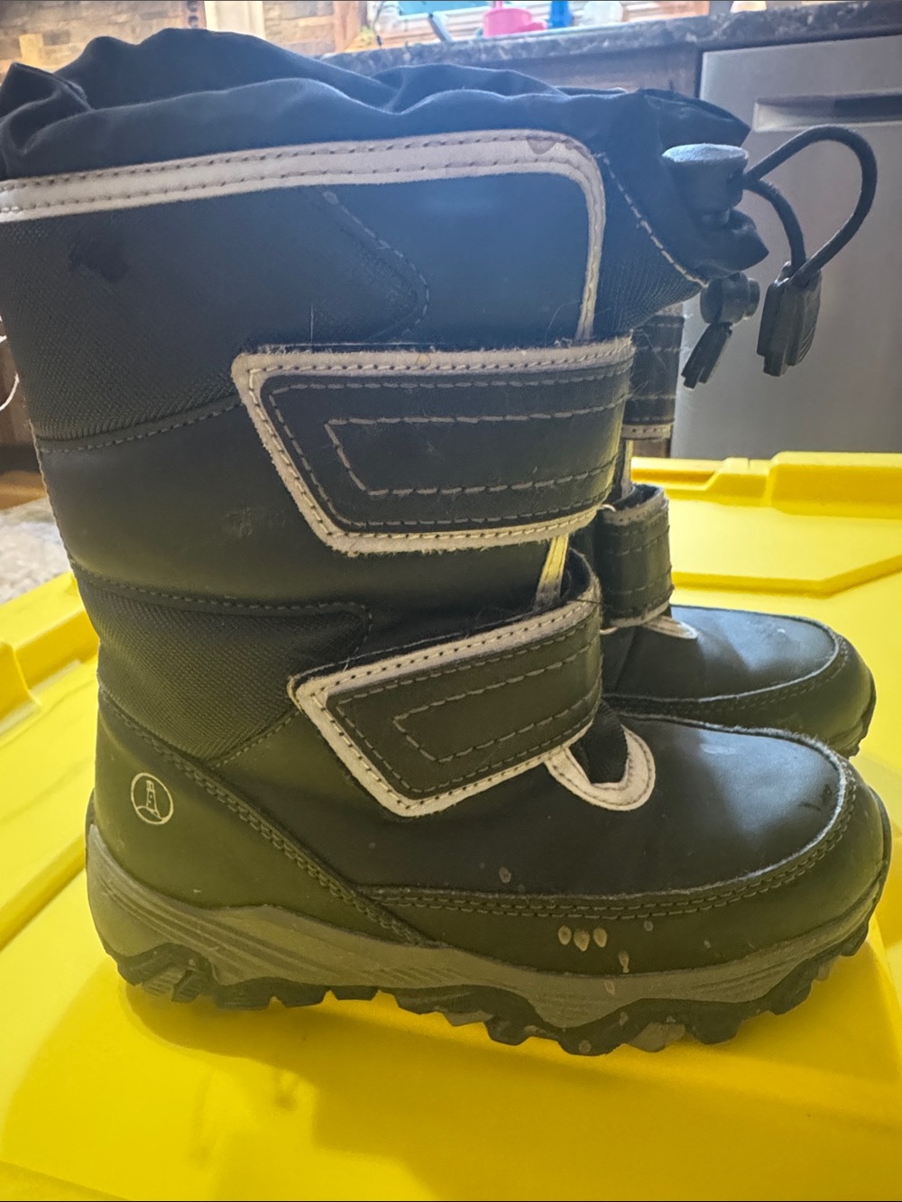 Lands' End Black Kids Snow Boots with Reflective Trim